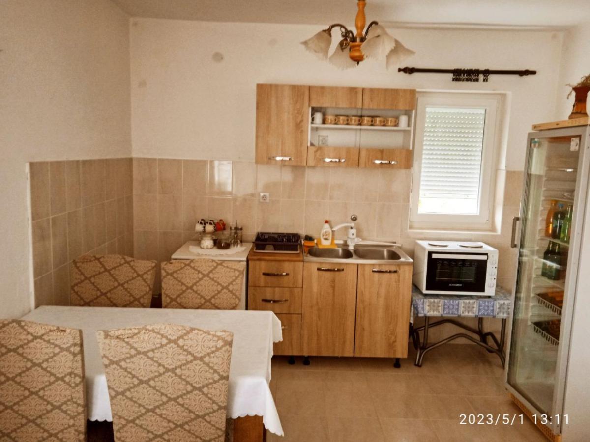 Hotel La Hacienda Dd Trebinje Esterno foto