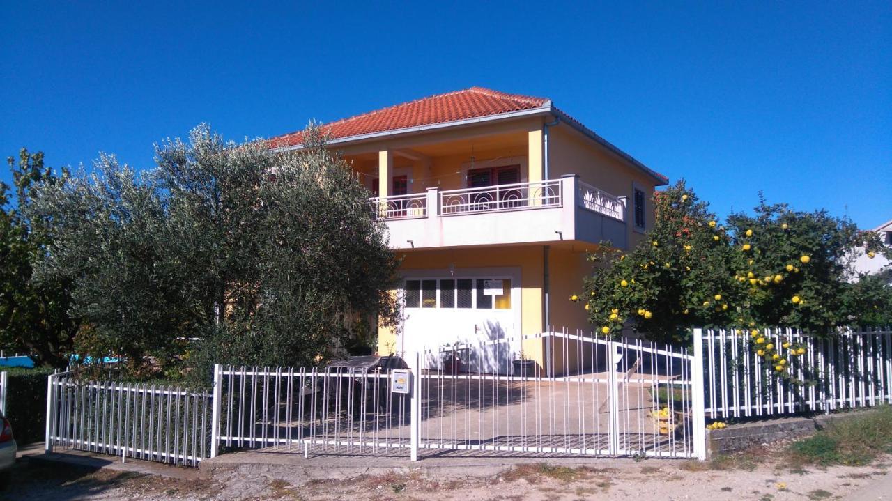 Hotel La Hacienda Dd Trebinje Esterno foto